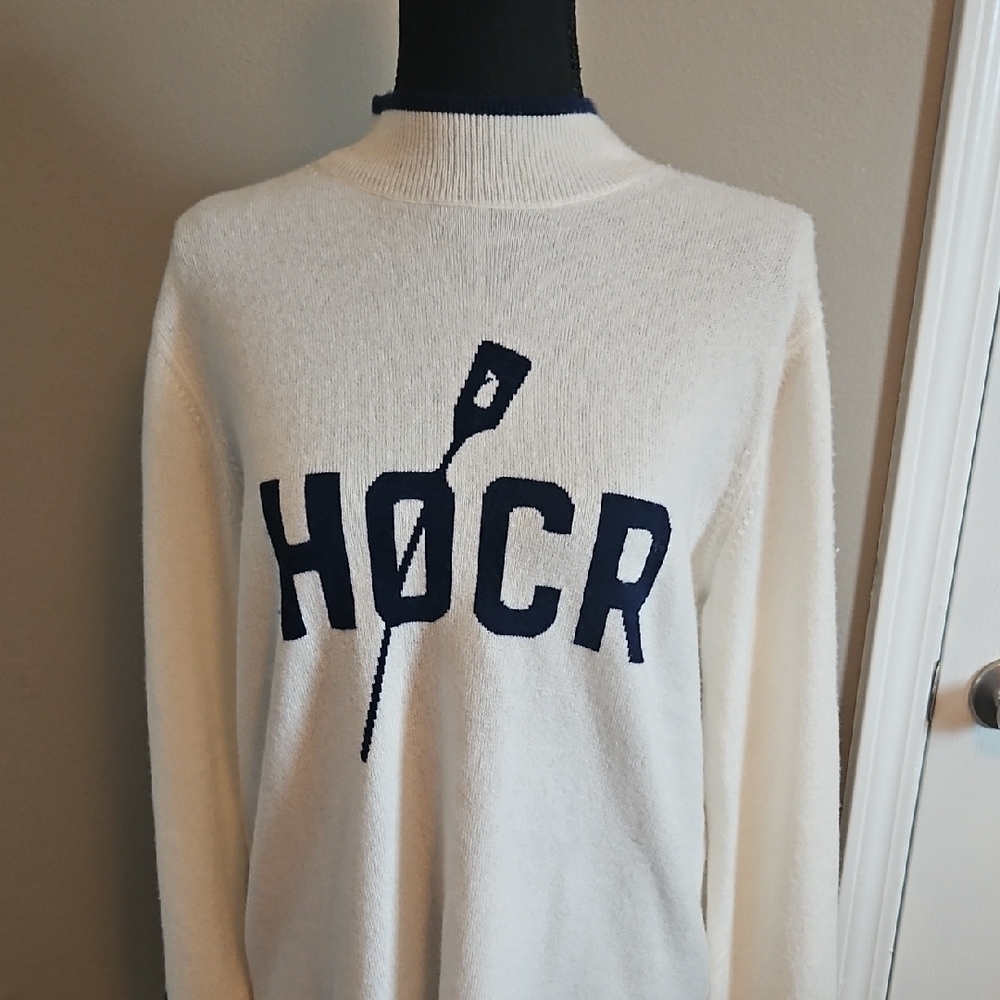 100% CASHMERE. Sweater with Navy HOCR Design